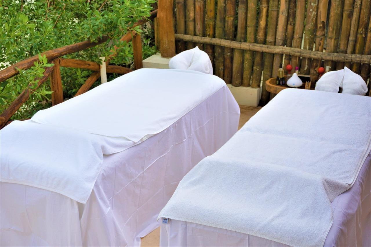 La Puerta Azul Beachfront - Adults Only Isla Holbox Exterior photo