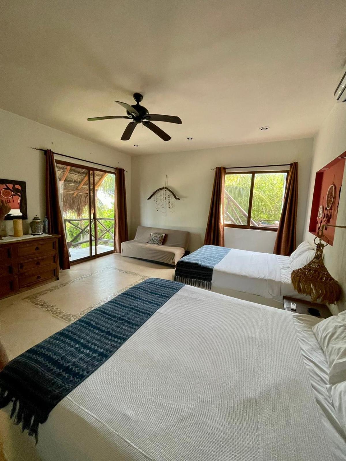 La Puerta Azul Beachfront - Adults Only Isla Holbox Exterior photo