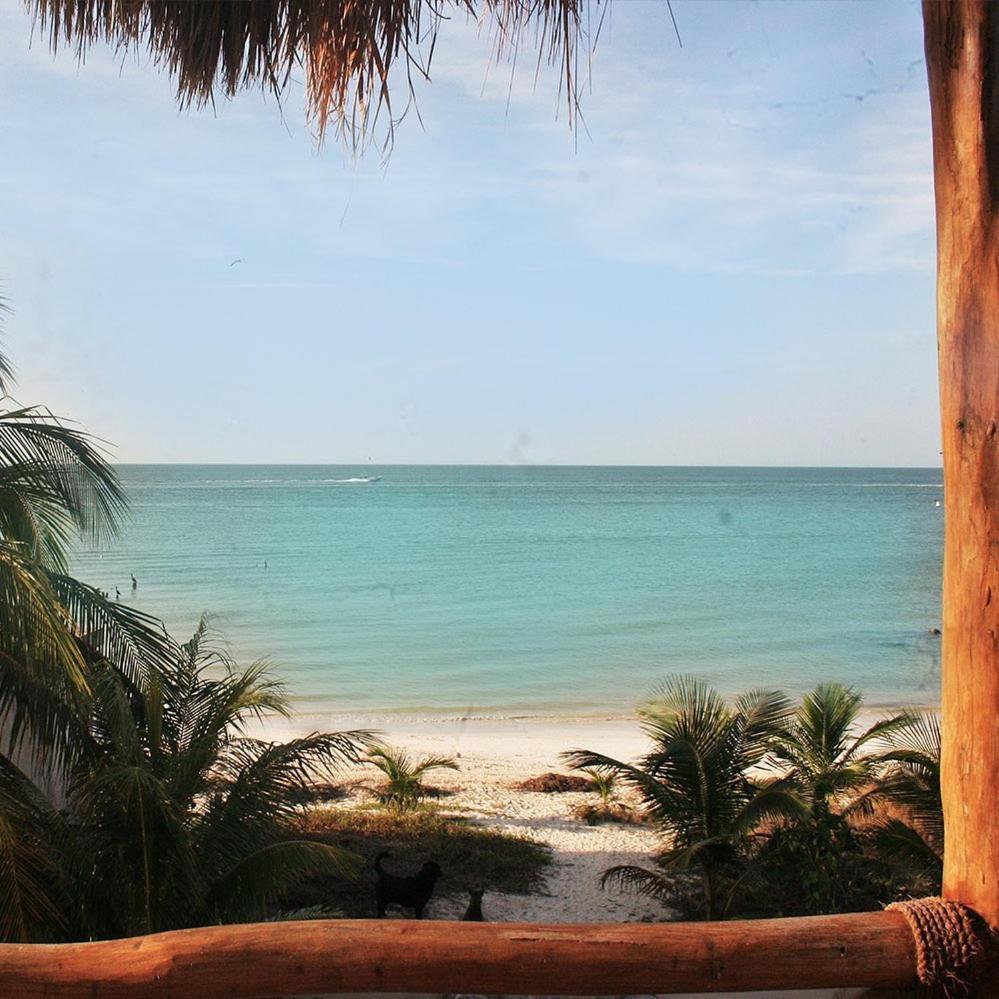 La Puerta Azul Beachfront - Adults Only Isla Holbox Exterior photo