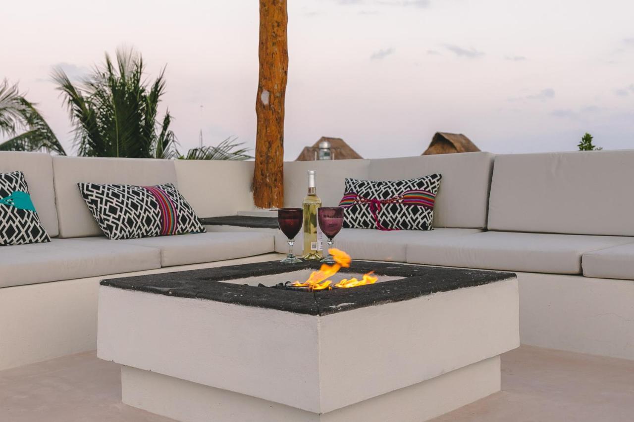 La Puerta Azul Beachfront - Adults Only Isla Holbox Exterior photo